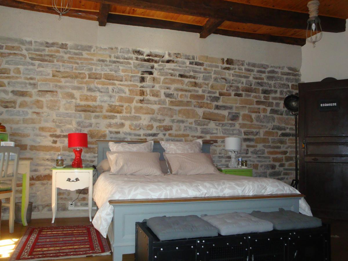 D'Ici Et D'Ailleurs Bed and Breakfast Cordes Sur Ciel Exteriör bild