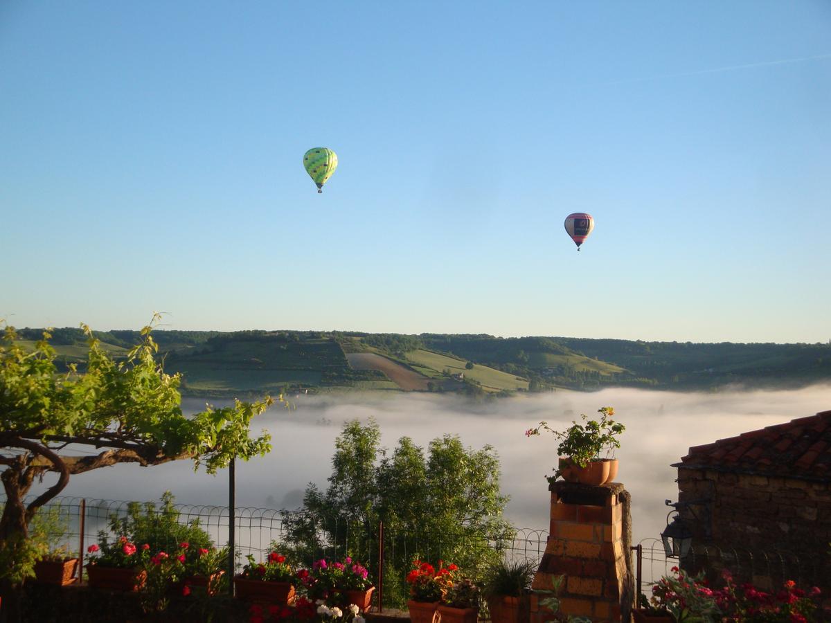 D'Ici Et D'Ailleurs Bed and Breakfast Cordes Sur Ciel Exteriör bild